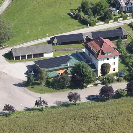 Hochsteiner Affittacamere 3*